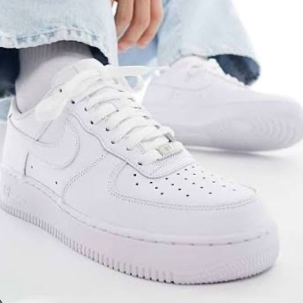 Nike White Airforce’s